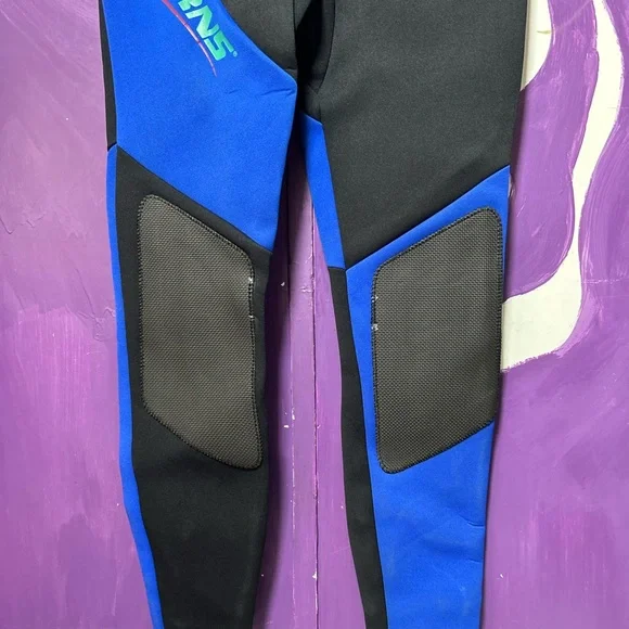 Turbulence Stearns Women’s Wetsuit- Black and Blue size L Preowned - Picture 5 of 11